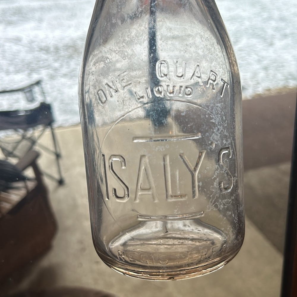 Isaly’s One Quarter Liquid Vintage Glass Milk Bottle